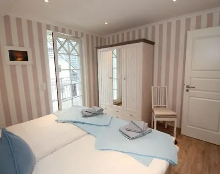 Vakantiehuis Am Luetten Bagen Haus Darsszauber